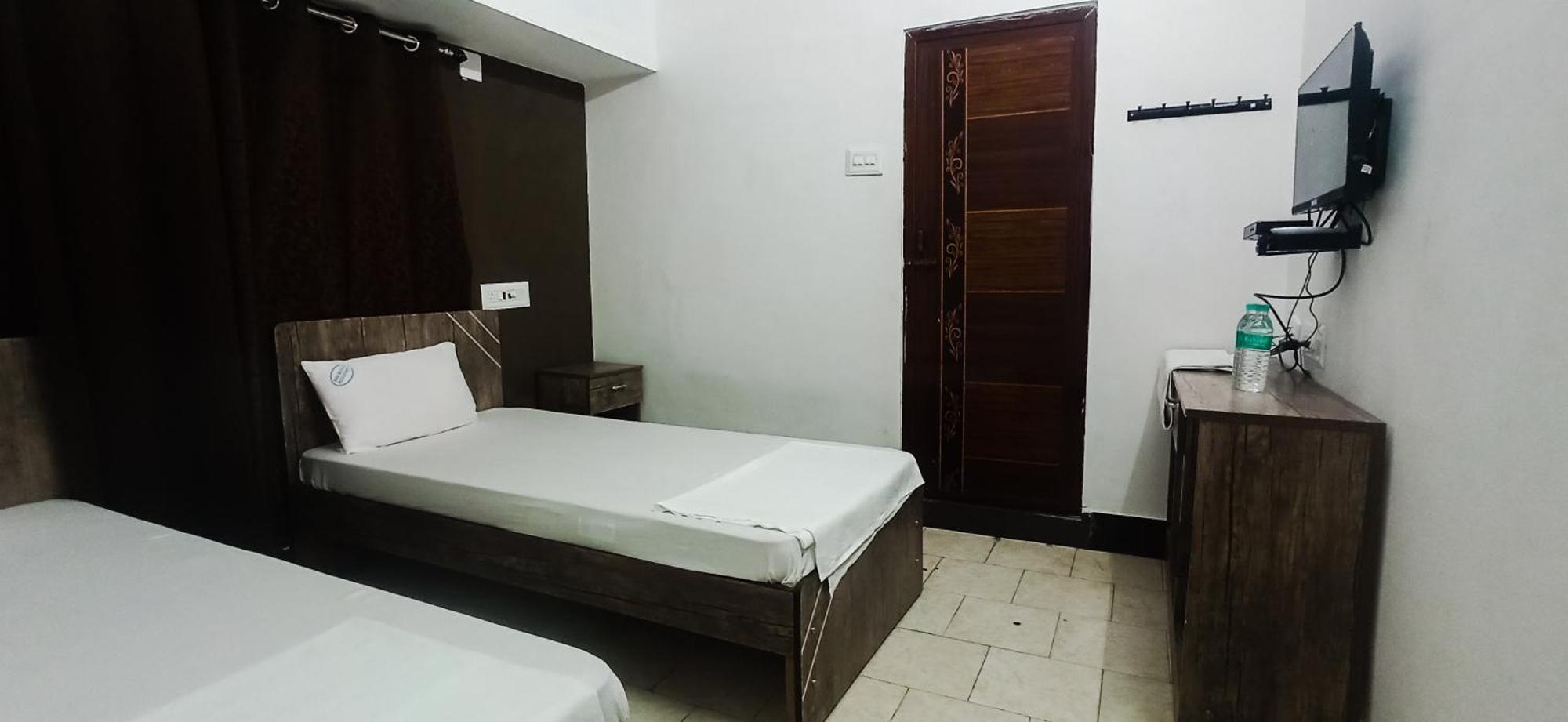 קראיקל San Beach Residency מראה חיצוני תמונה